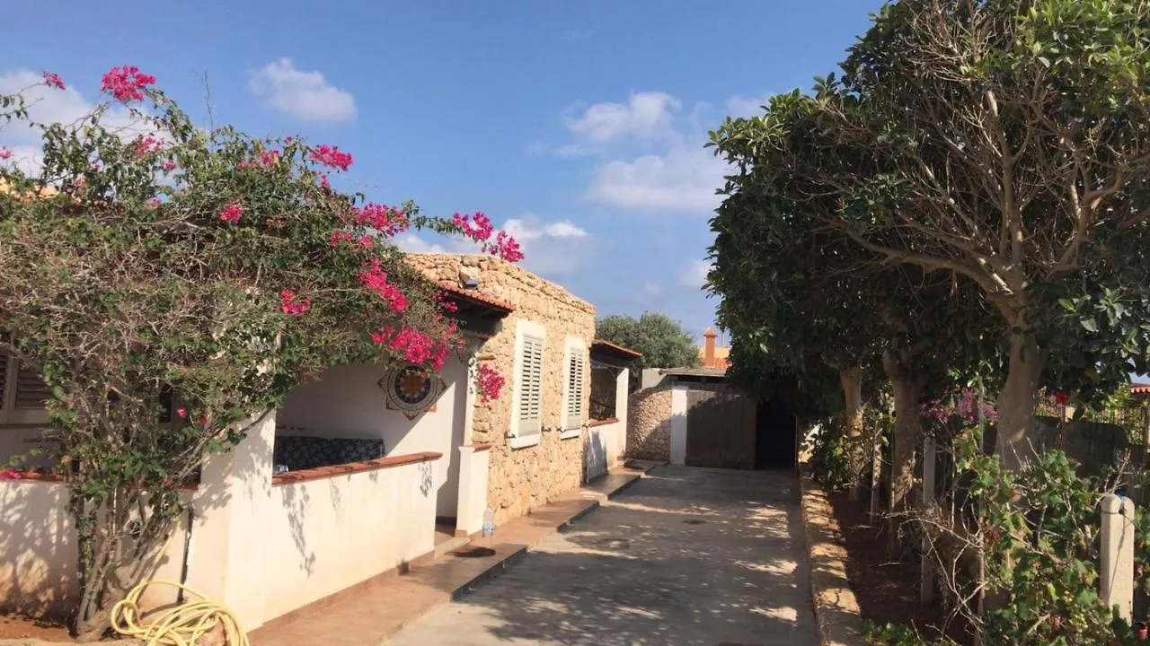 Villa Harmony Lampedusa 0*,  Italy
